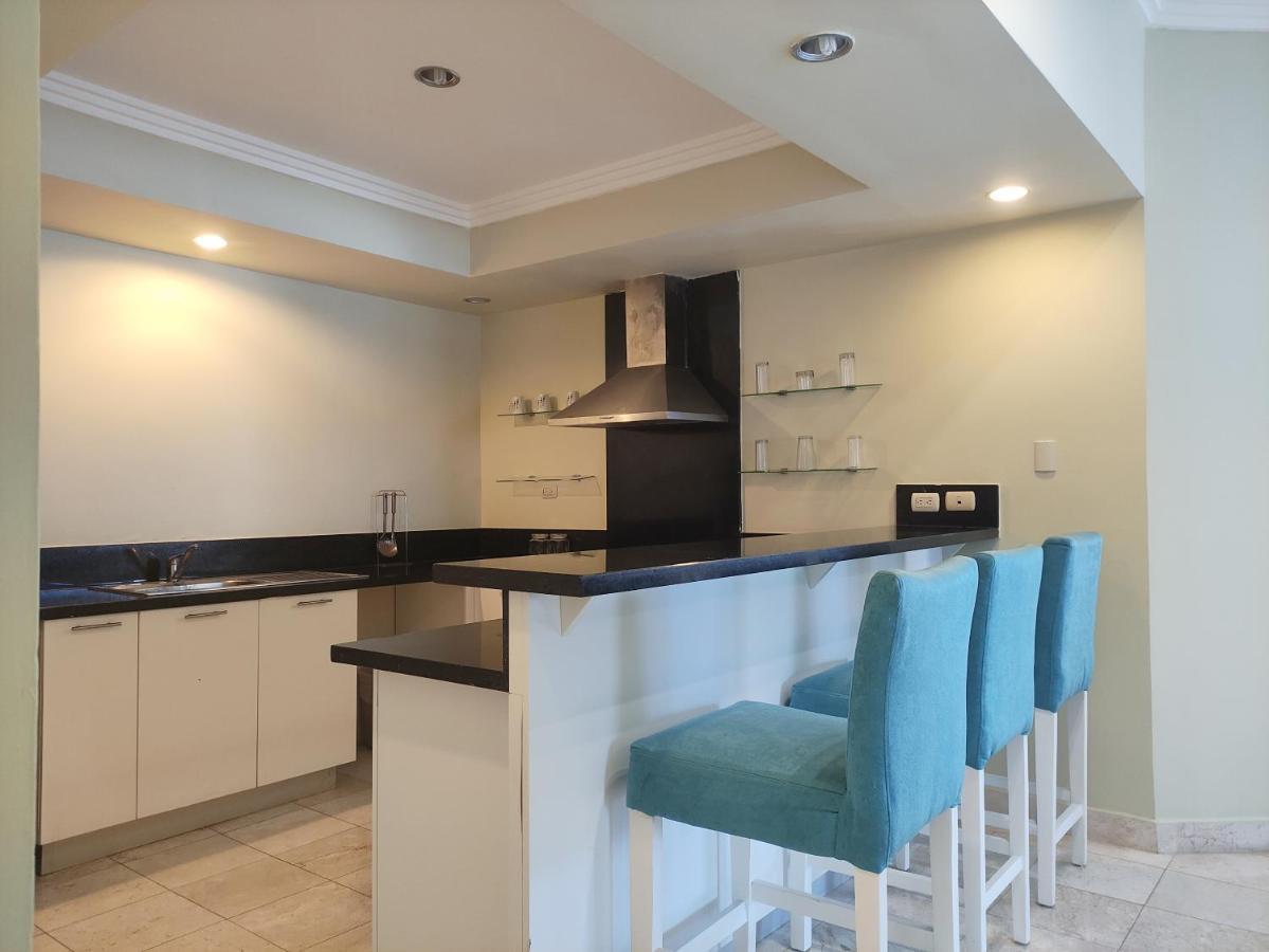 Chic Beachfront Apartment - Private Beach Access Punta Cana Exterior foto